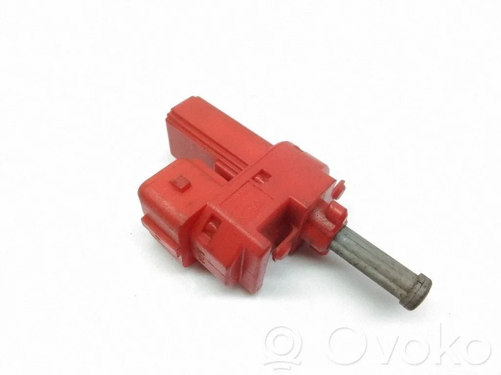 Brake pedal sensor switch – Ford Mondeo Mk III (2000-2007)