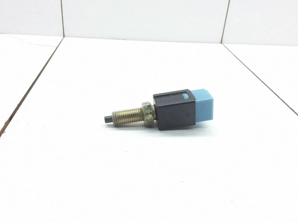 Brake pedal sensor switch 642T