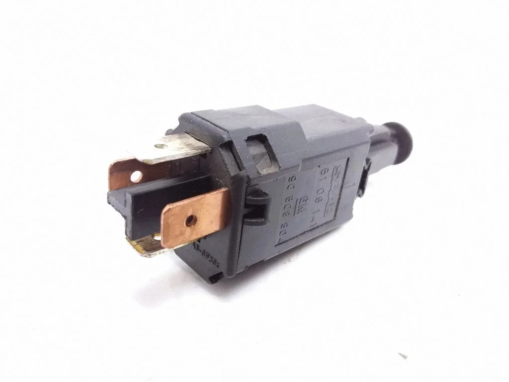 Brake pedal sensor switch 5106141