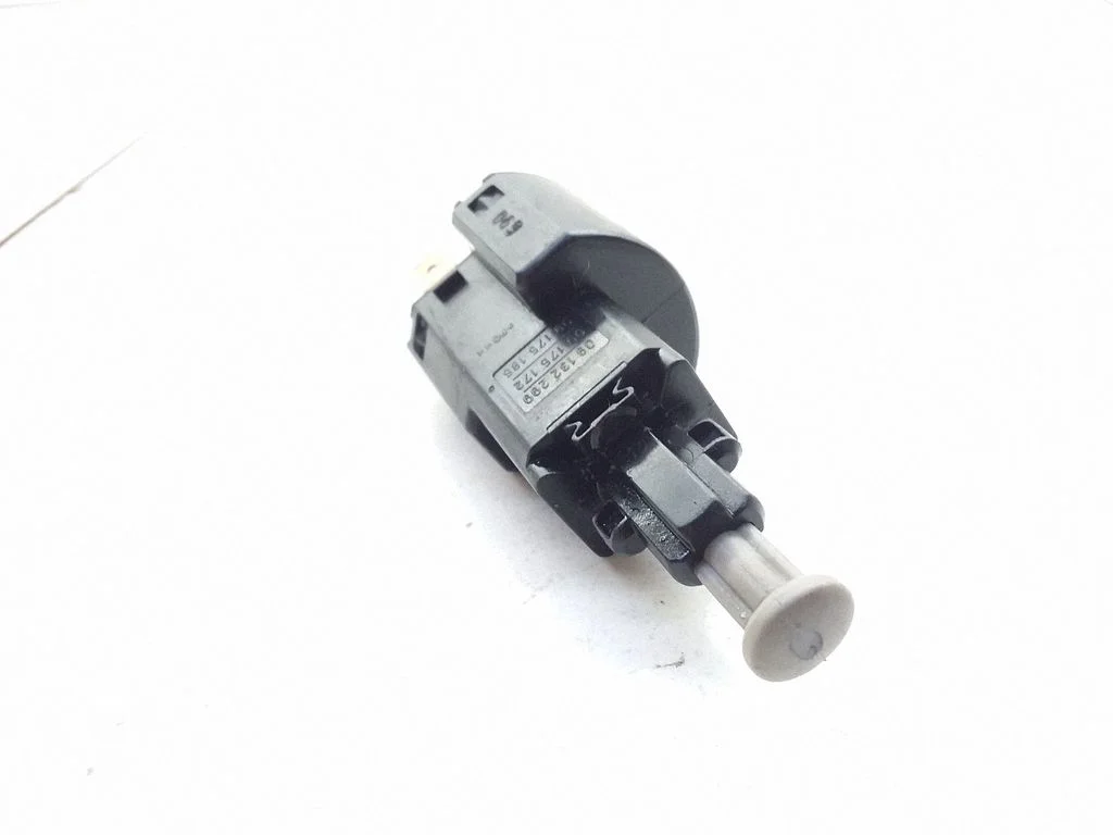 Bremžu pedāļa sensors – Opel Astra G (1998-2009)