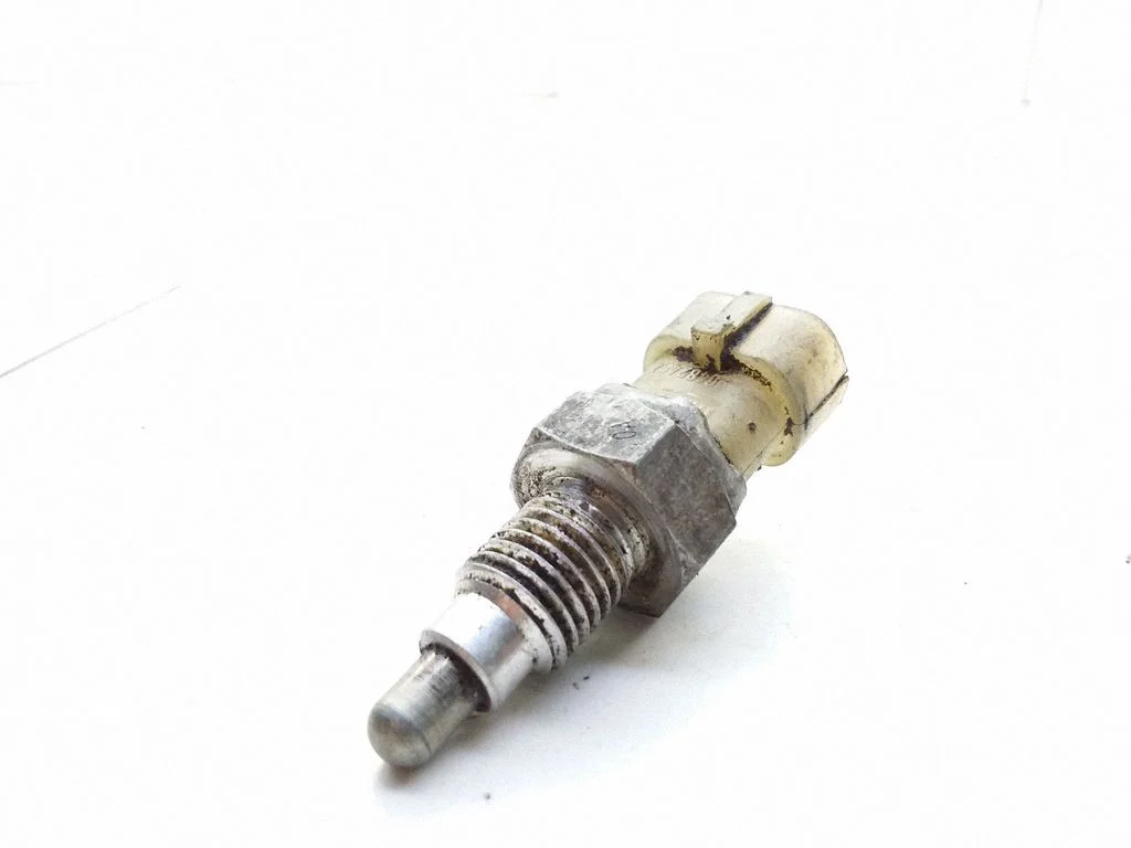 Brake pedal sensor switch – Opel Astra G (1998-2009)