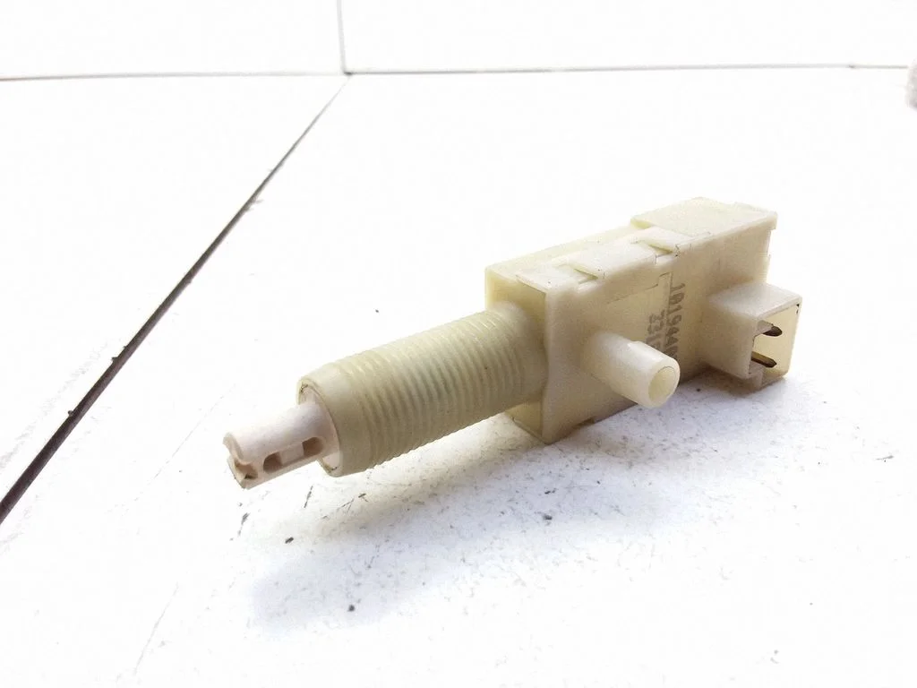 Bremžu pedāļa sensors 10194403