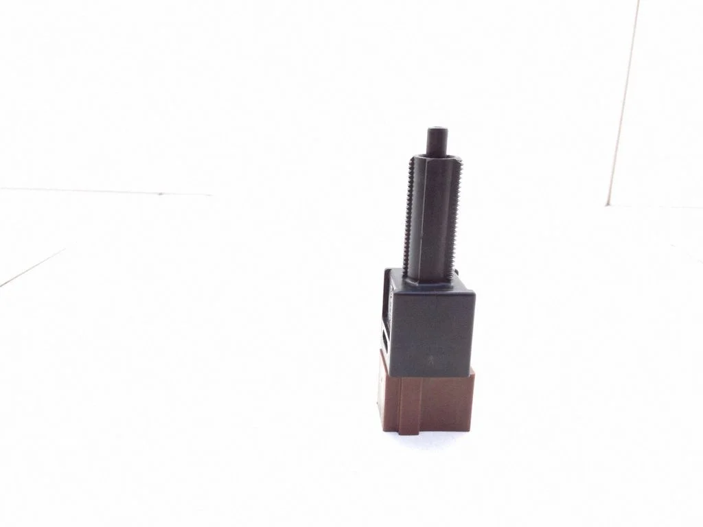 Brake pedal sensor switch