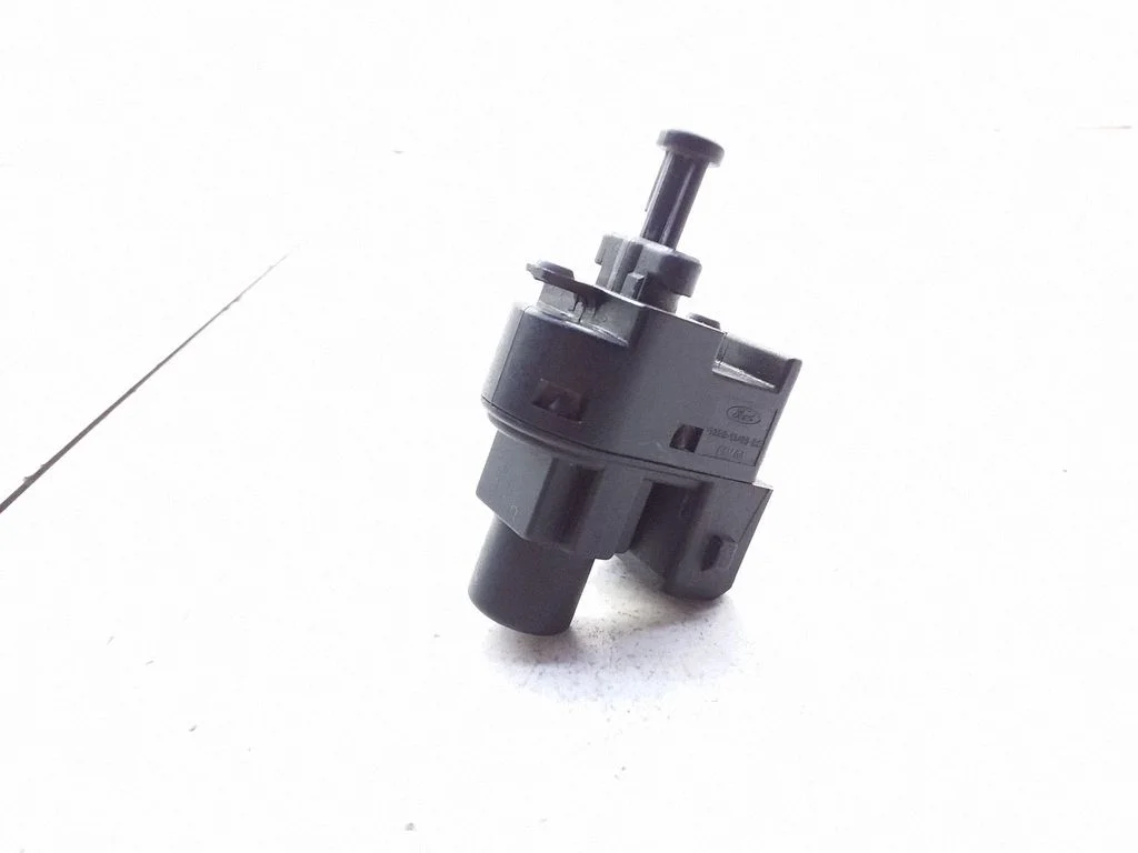 Brake pedal sensor switch 93BB13480BC