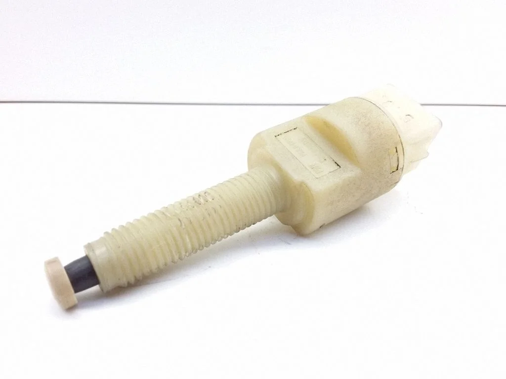 Bremžu pedāļa sensors 4A0945515A
