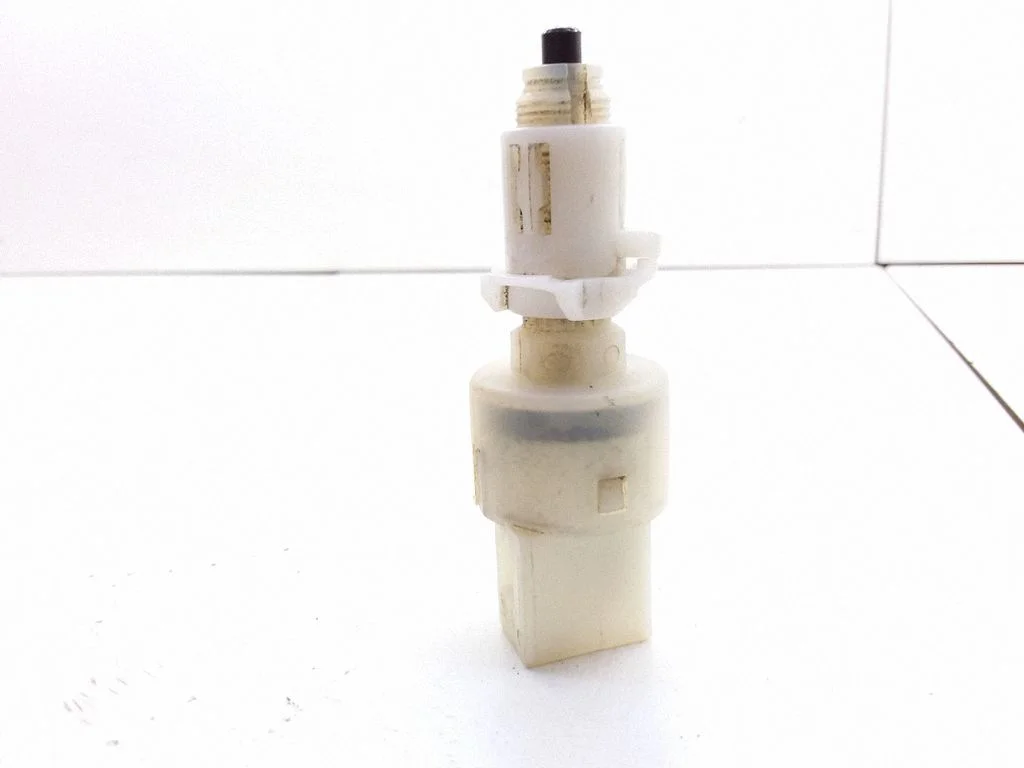 Brake pedal sensor switch – Citroen Jumper (1994-2001)