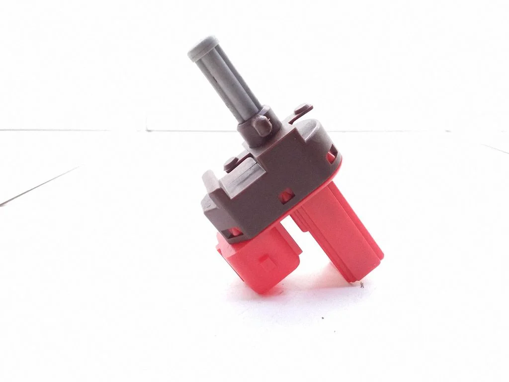 Brake pedal sensor switch 95BB7C534AC