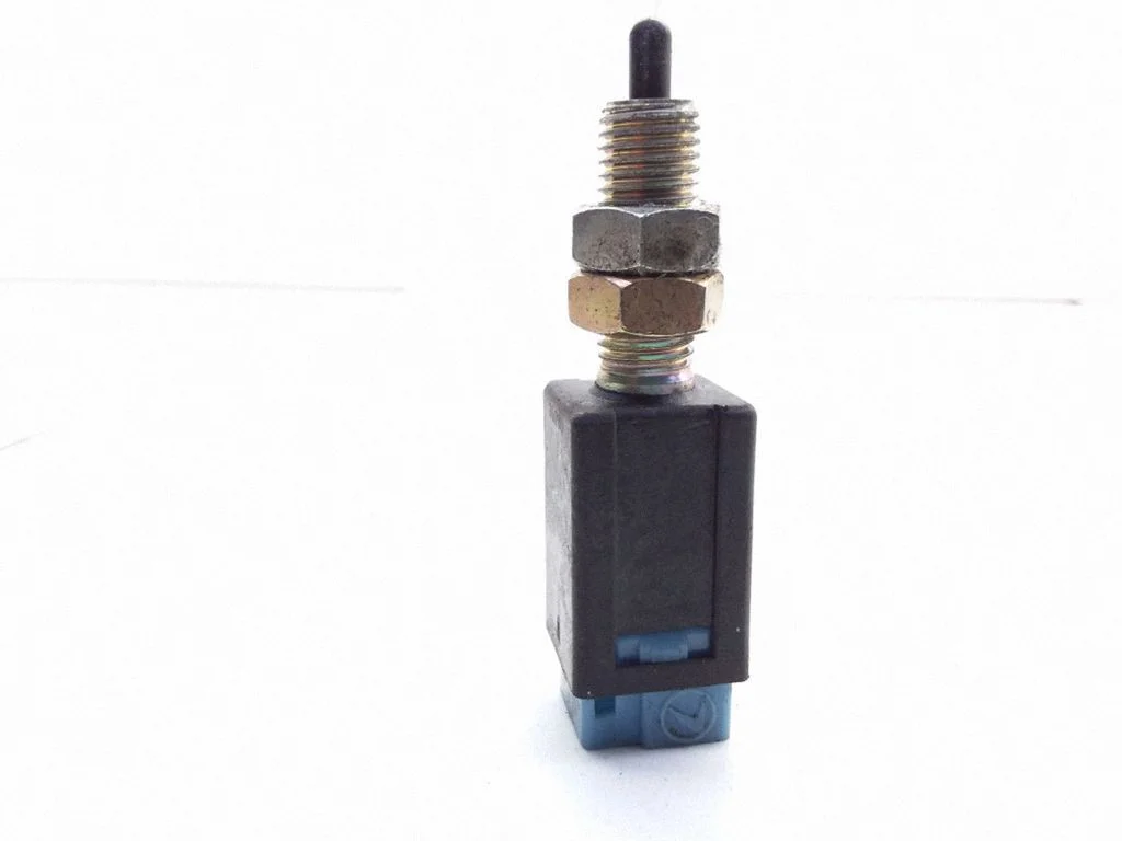 Brake pedal sensor switch