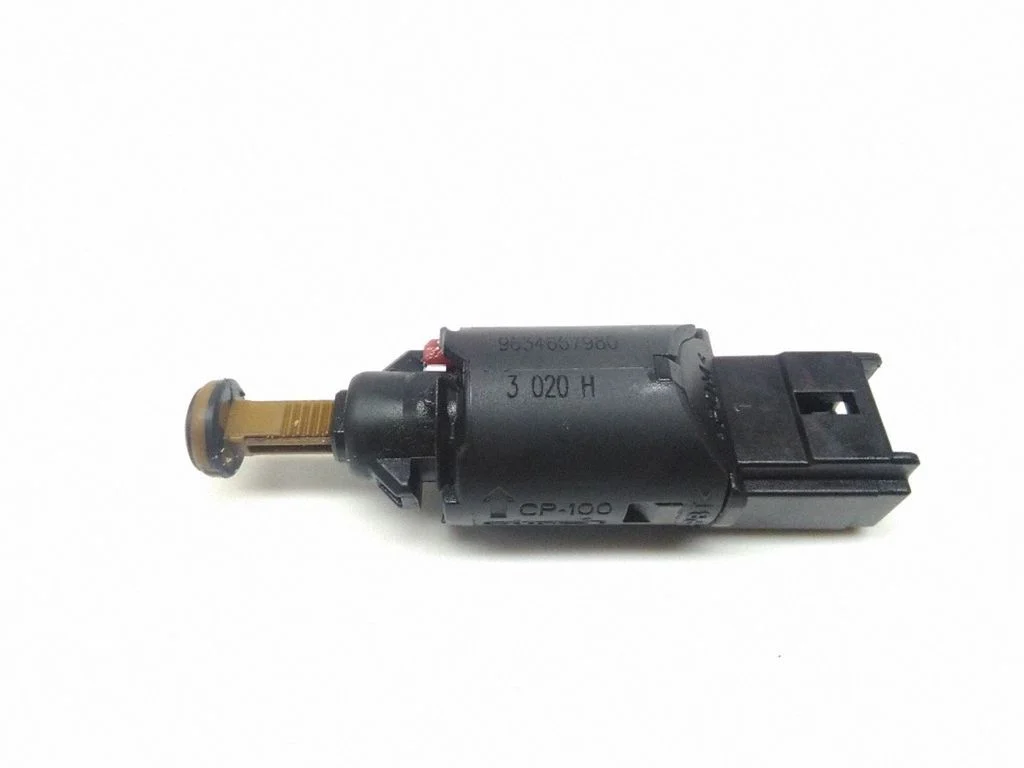 Brake pedal sensor switch 9634667980