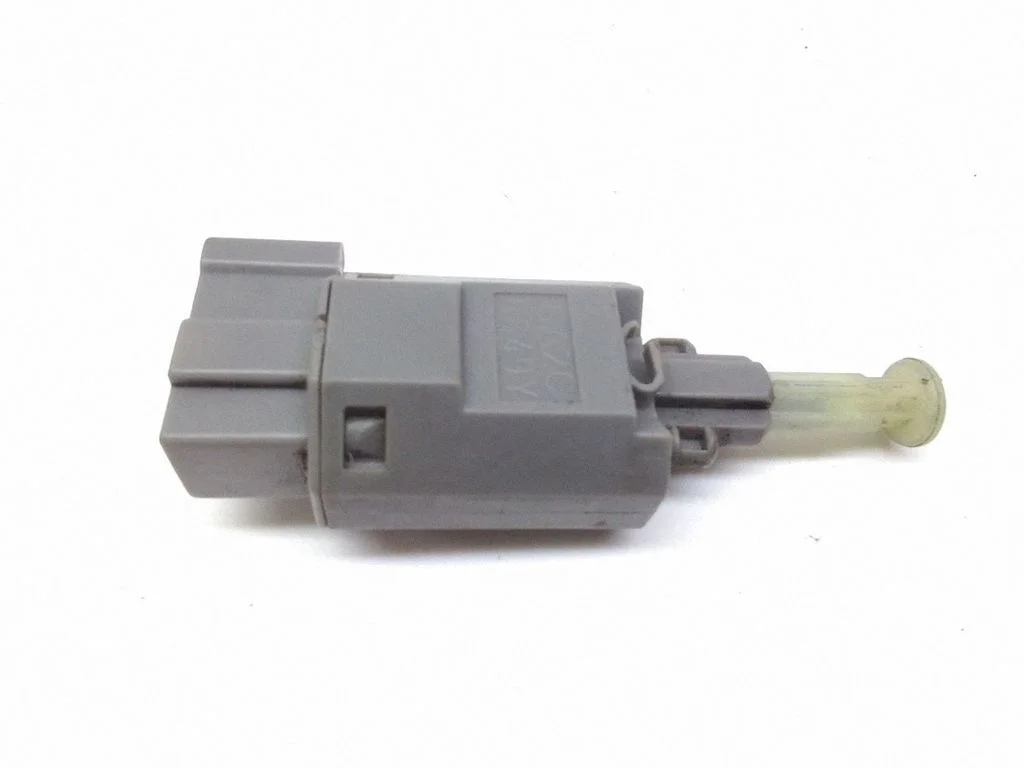 Brake pedal sensor switch – Mazda 626 (1998-2002)