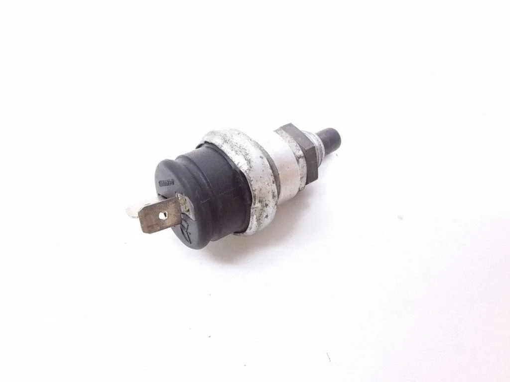 Piduripedaali andur – Mercedes-Benz Sprinter W901 W902 W903 W904 (1995-2007)