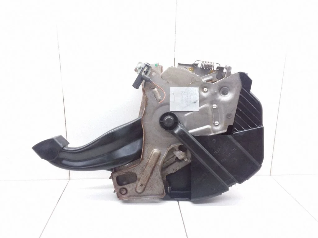 Handbrake/parking brake lever assembly – Audi Q7 4L (2005-2015)