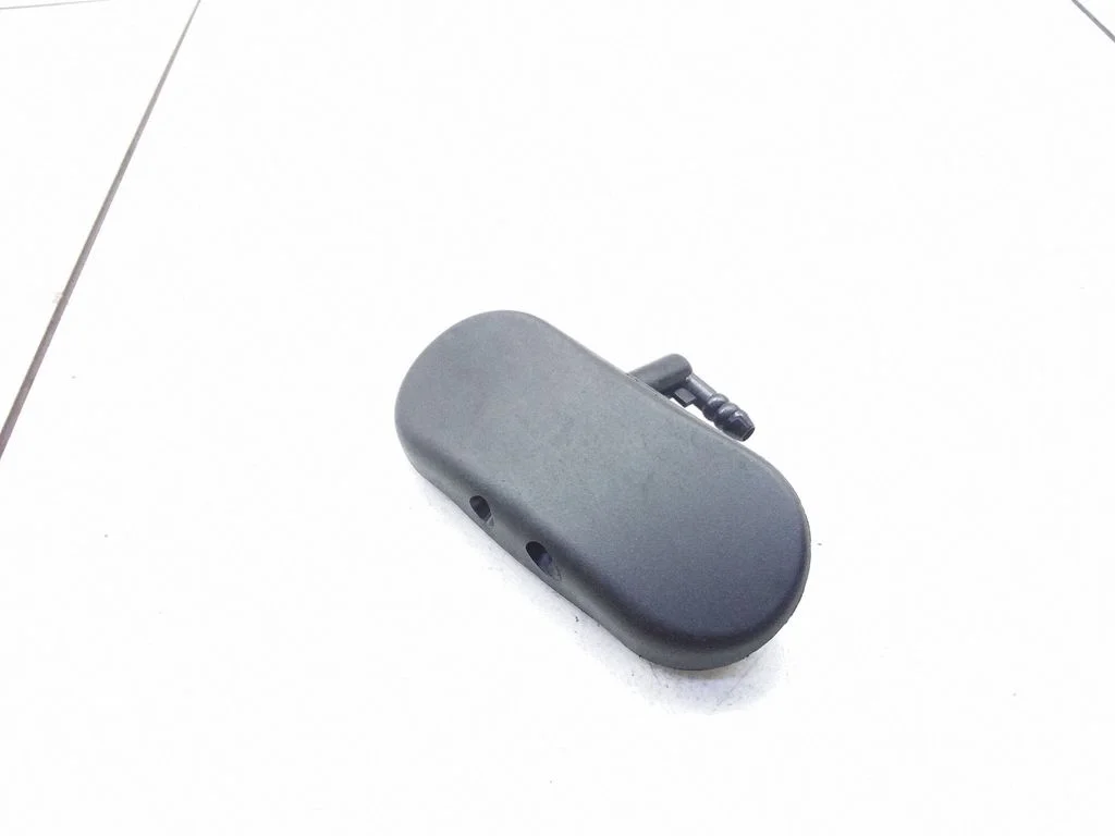 Windshield washer spray nozzle – Audi A4 S4 B7 8E 8H (2005-2008)