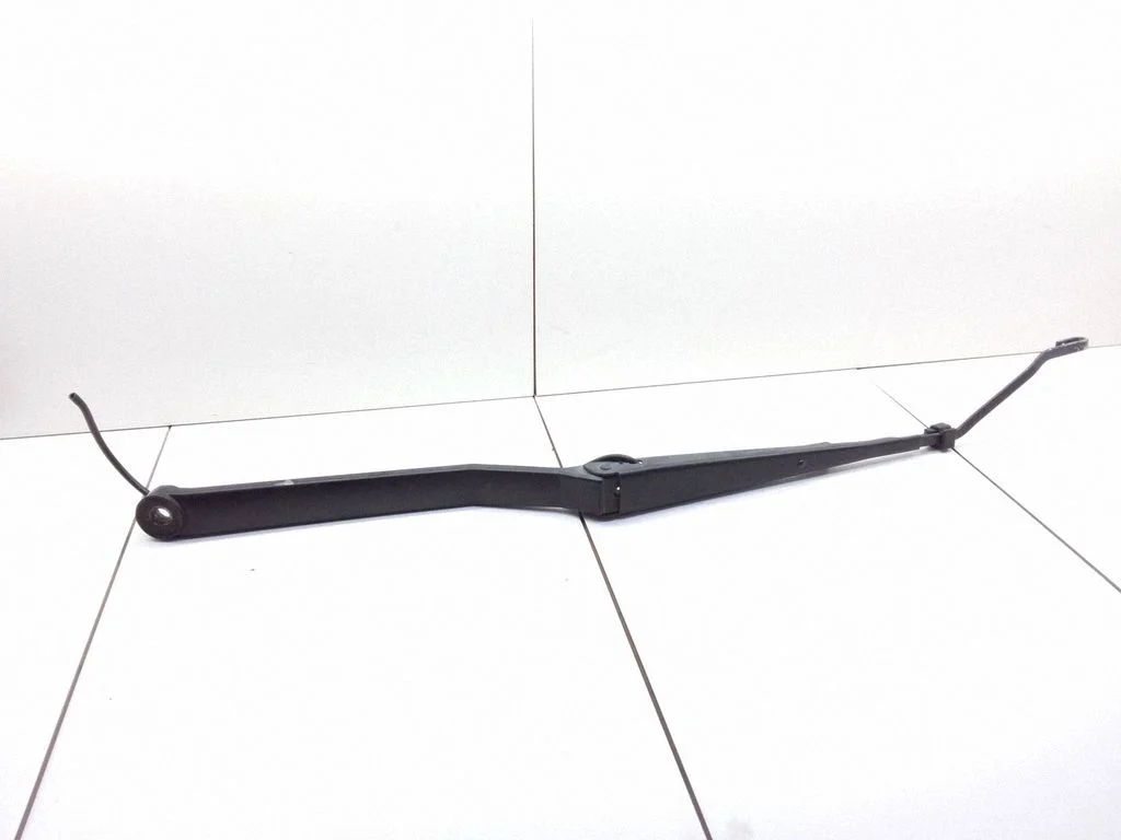 Windshield/front glass wiper blade – Opel Sintra (1996-1999)