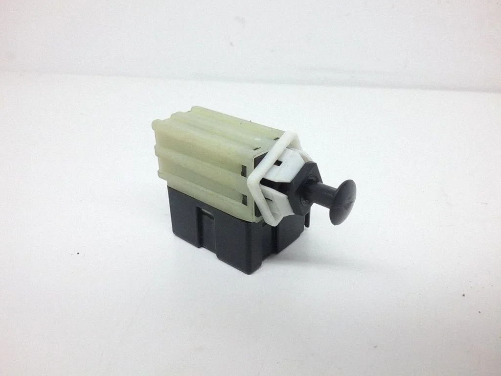 Brake pedal sensor switch 56054001