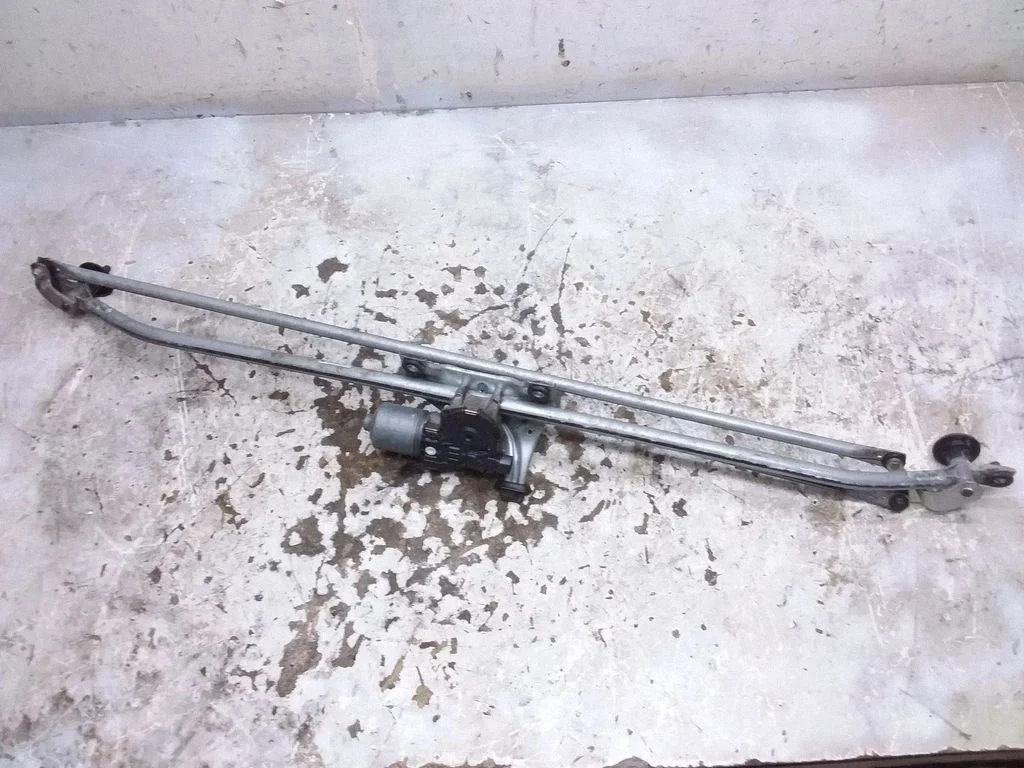 Front wiper linkage and motor 13250416