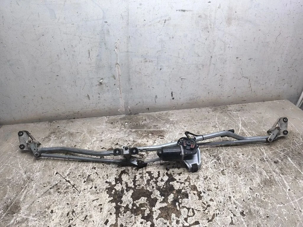 Mechanizm wycieraczek z silniczkiem – Opel Meriva A (2003-2010)