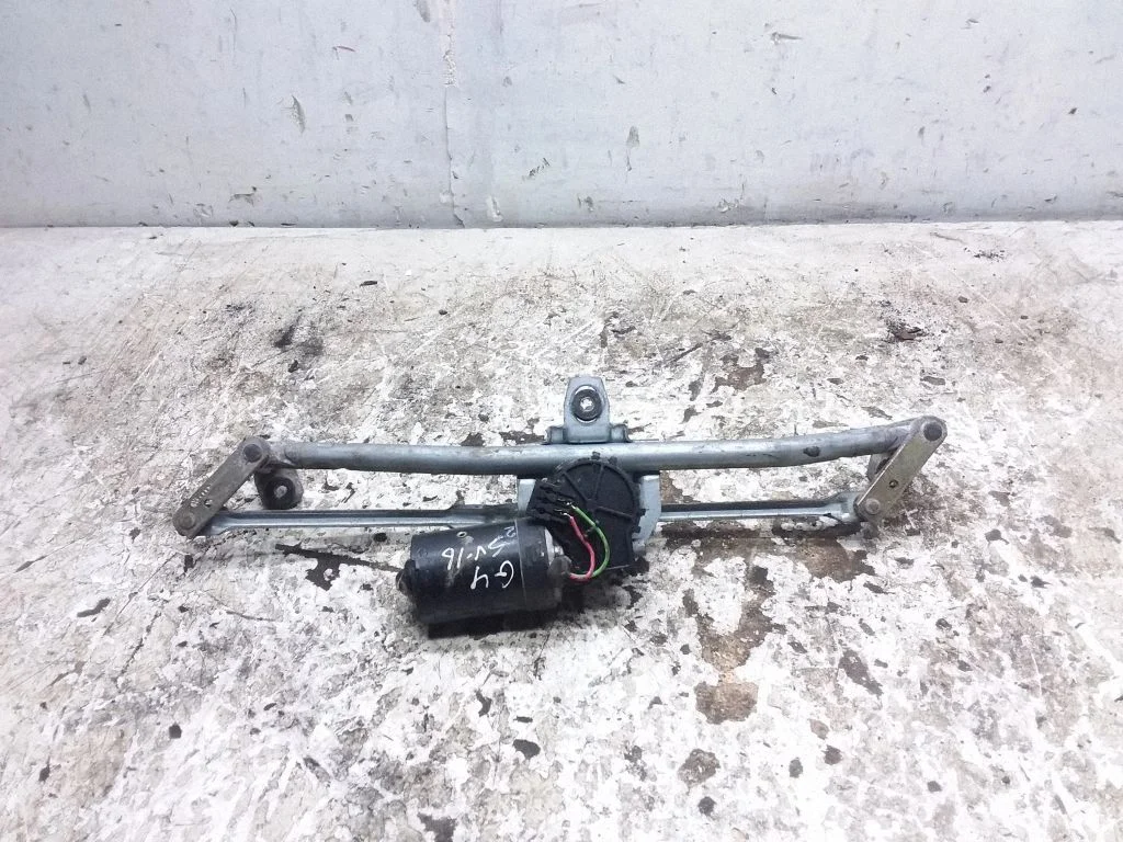 Front wiper linkage and motor – Audi A3 S3 8L (1996-2003)