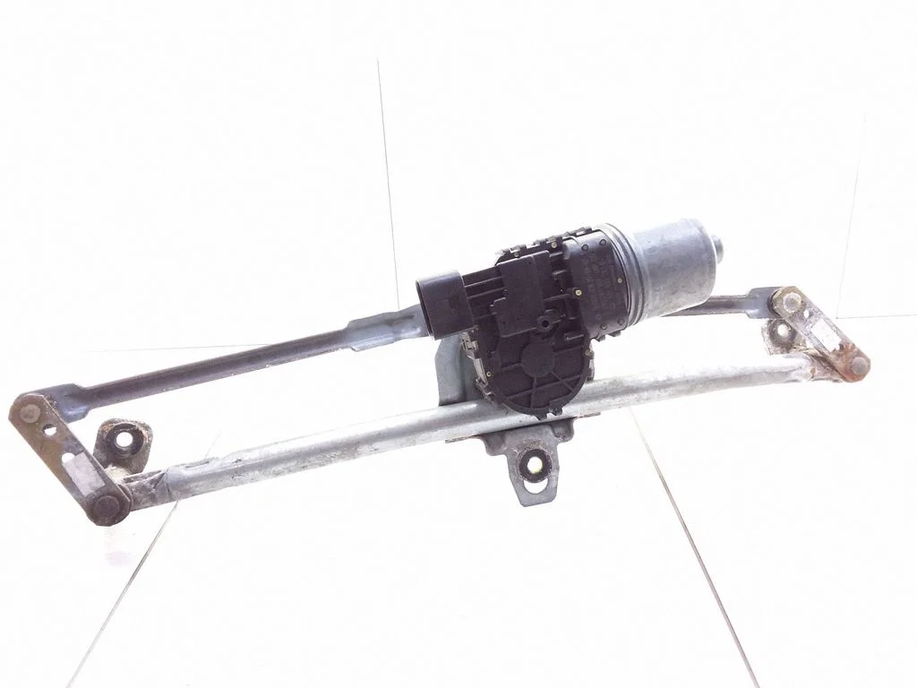 Front wiper linkage and motor – Volkswagen Bora (1998-2005)