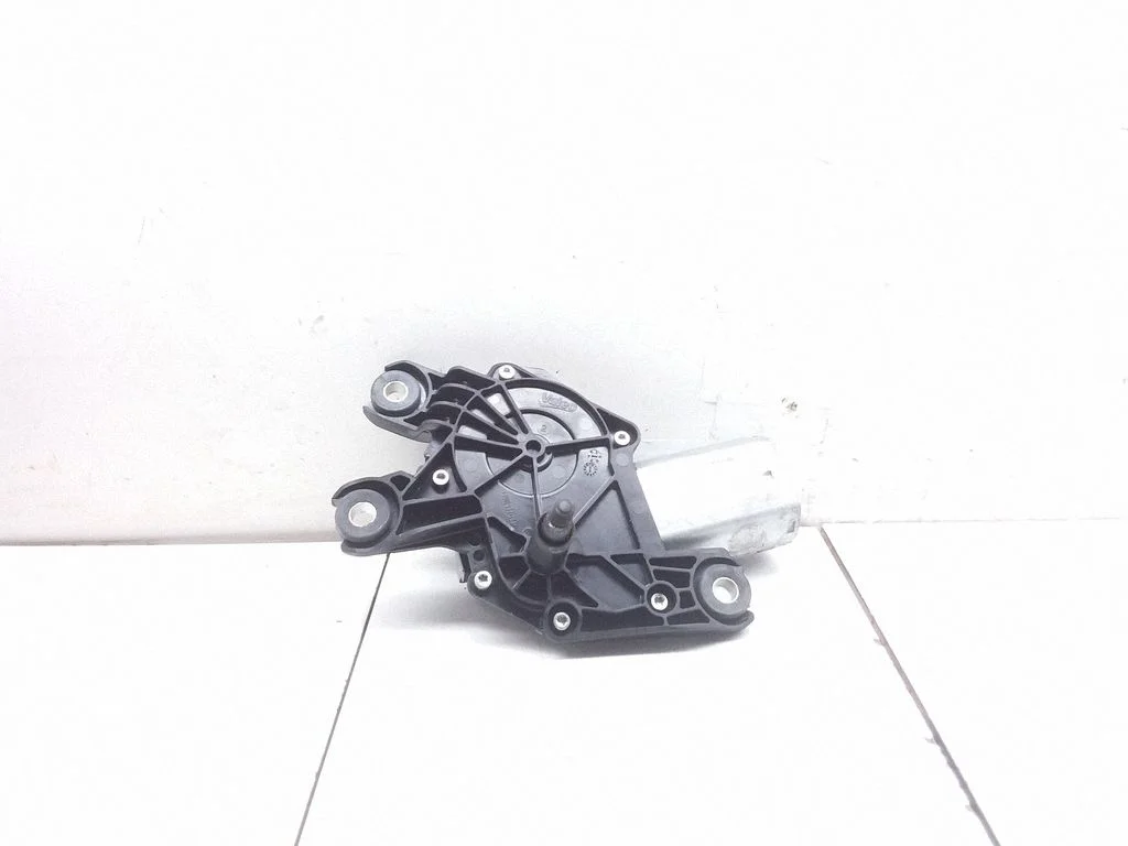 Rear window wiper motor – Land Rover Range Rover L405 (2013-2021)