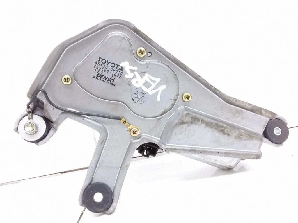 Rear window wiper motor – Toyota Corolla Verso AR10 (2004-2009)