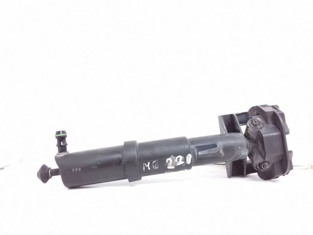 Headlight washer spray nozzle – Mercedes-Benz E-Class W210 (1995-2002)