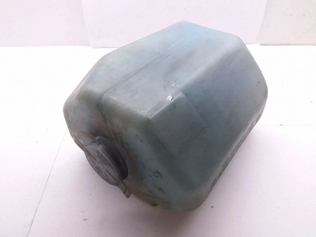 Windshield washer fluid reservoir/tank 431955453E