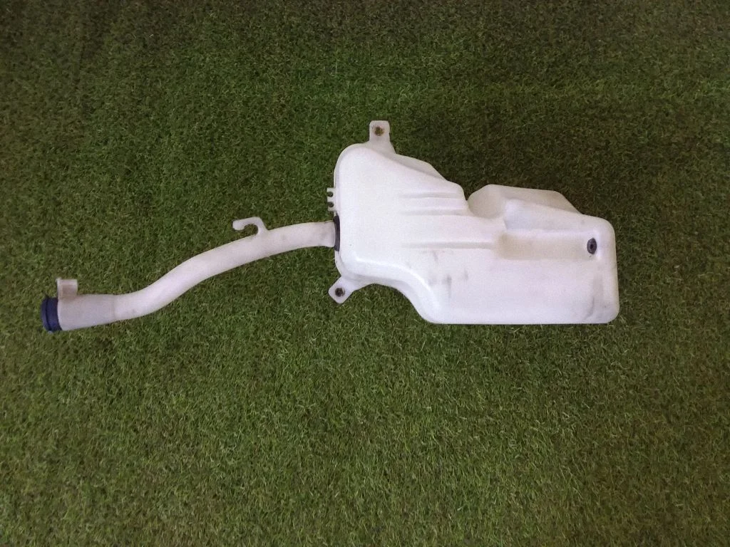 Windshield washer fluid reservoir/tank T800 – Fiat Doblo (2000-2009)