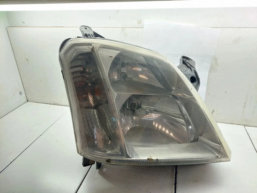 Headlight/headlamp – Opel Meriva A (2003-2010)