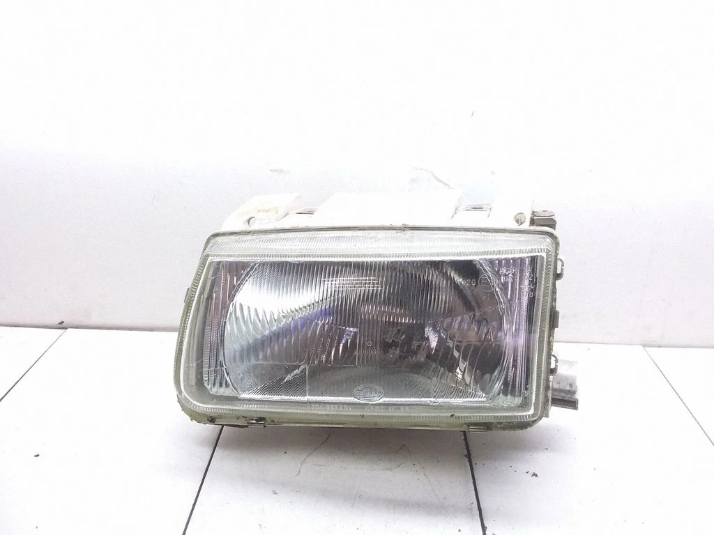Headlight/headlamp – Volkswagen Polo III 6N 6N2 6NF (1995-2001)