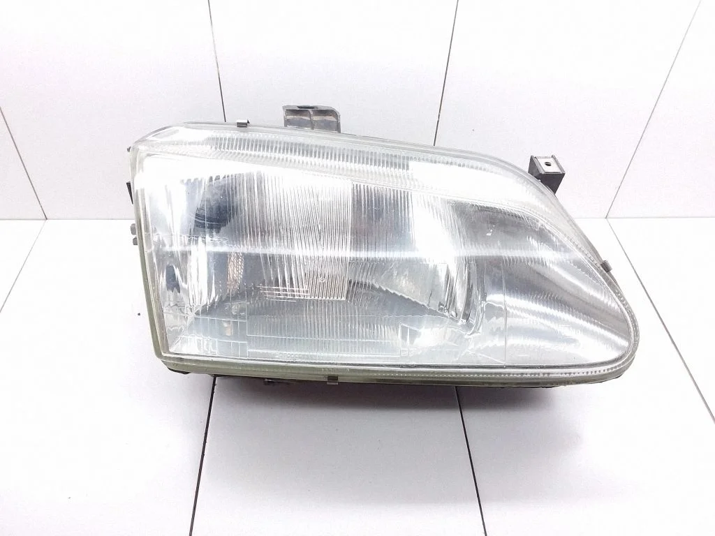 Esituli – Renault Scenic I (1996-2003)