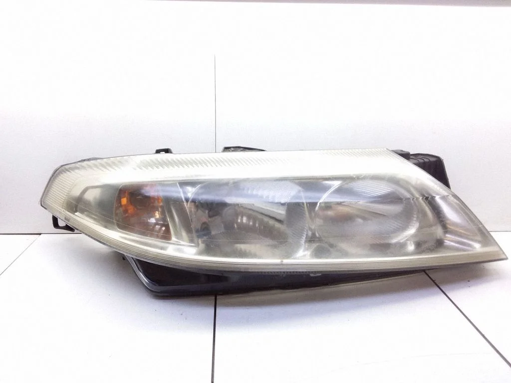 Headlight/headlamp 8200002847