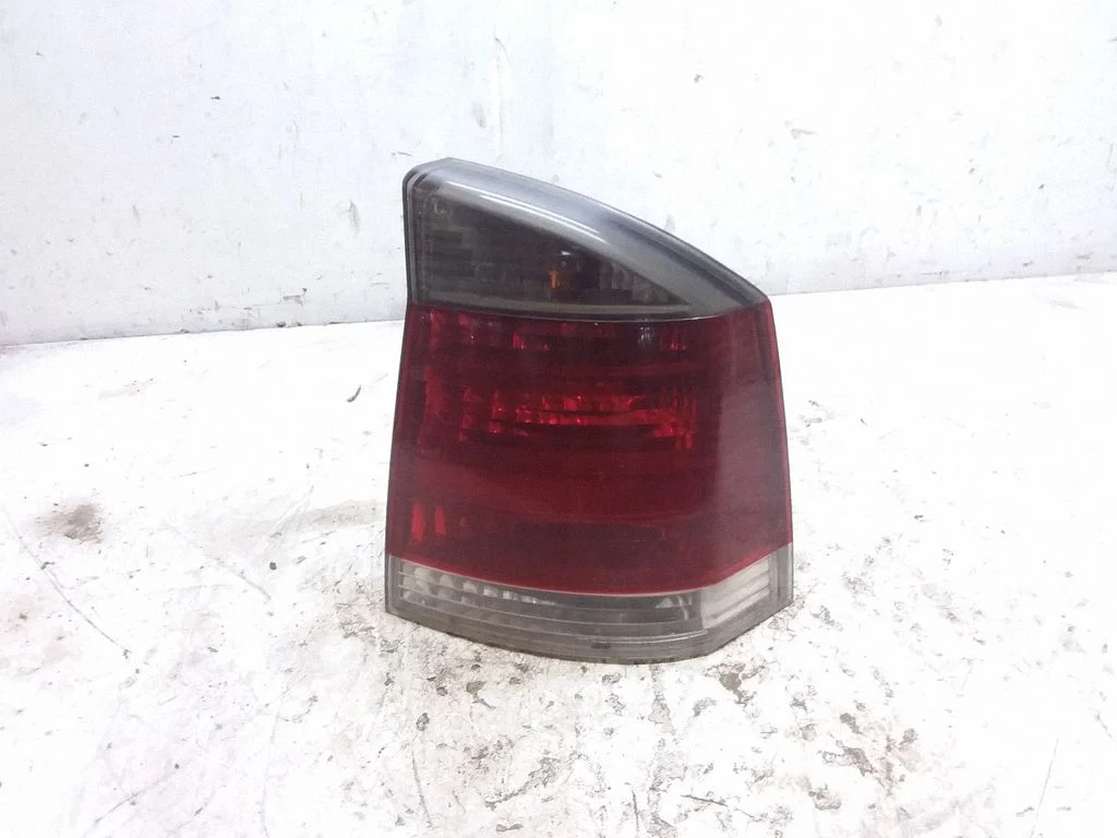 Tagatuli keres – Opel Vectra C (2002-2005)