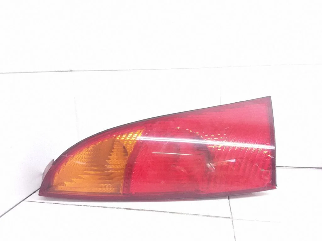 Rear/tail lights – Ford Focus (1998-2004)