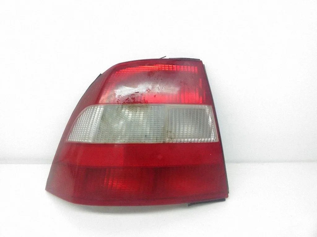 Rear/tail lights – Opel Vectra B (1996-2002)