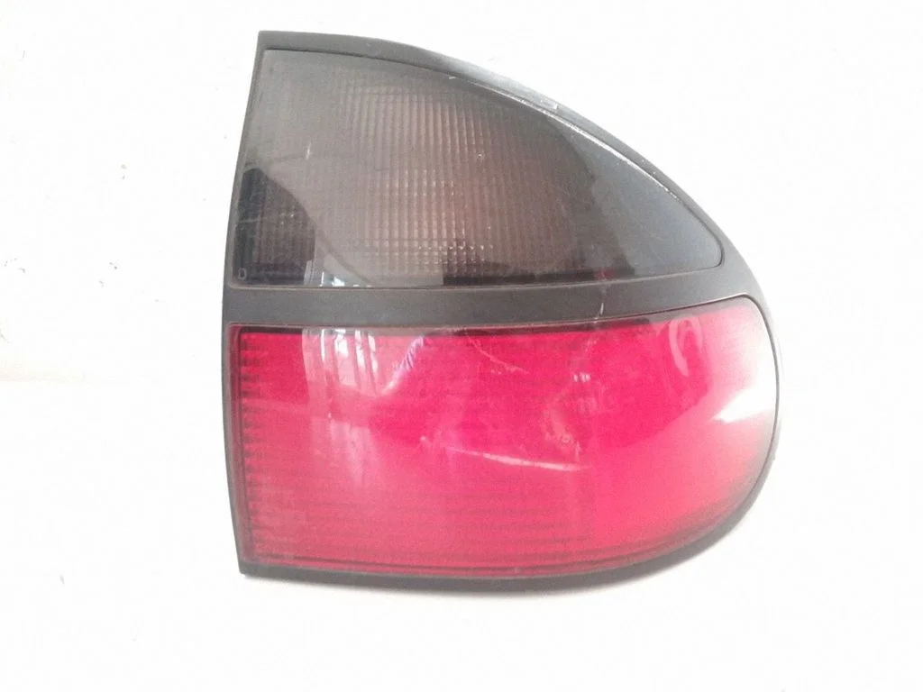 Rear/tail lights – Renault Laguna I (1994-2000)