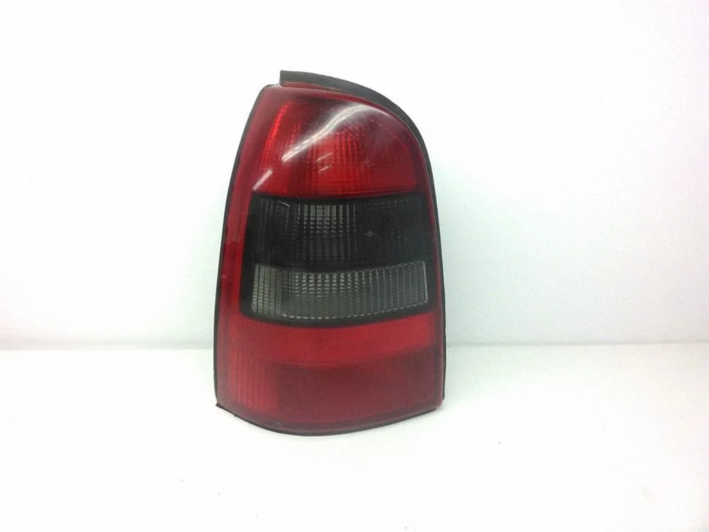 Rear/tail lights 37650748