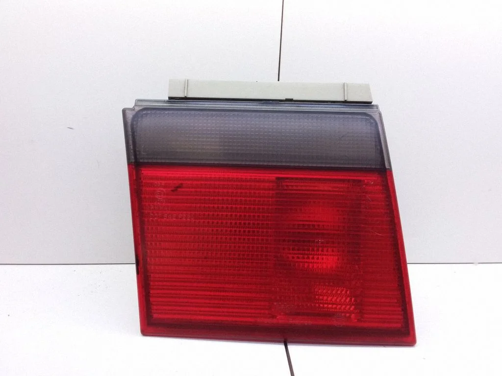 Tailgate rear/tail lights – Saab 9000 CS (1992-1998)