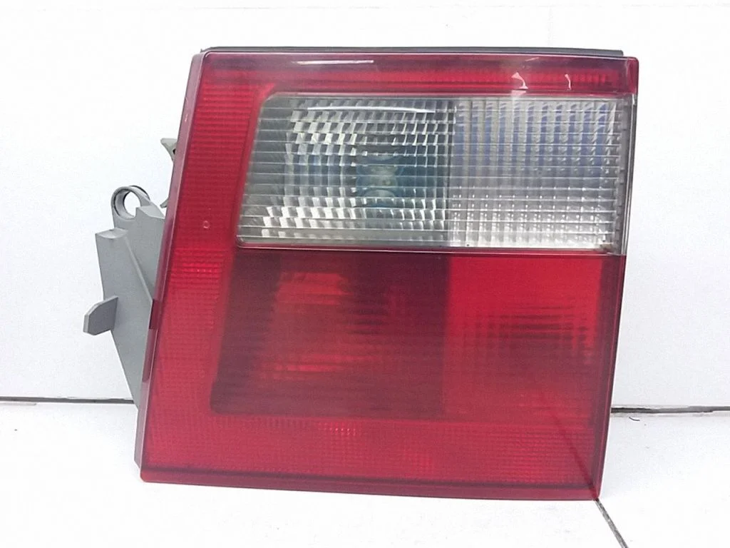 Tailgate rear/tail lights 5142286