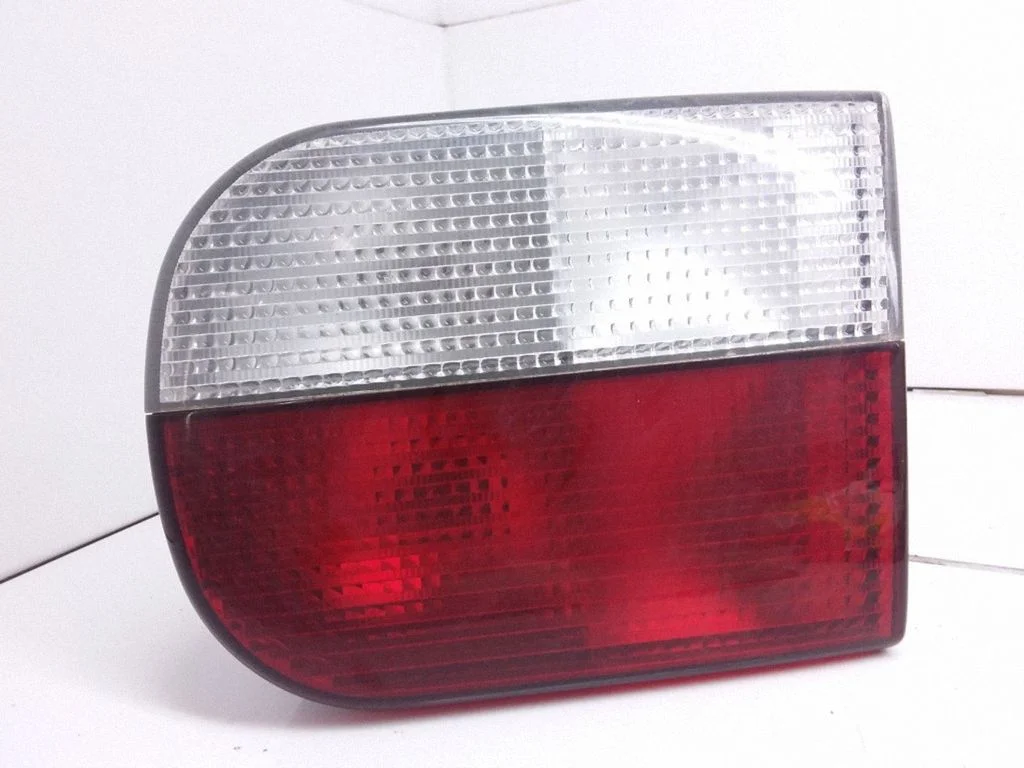 Tailgate rear/tail lights 46720192