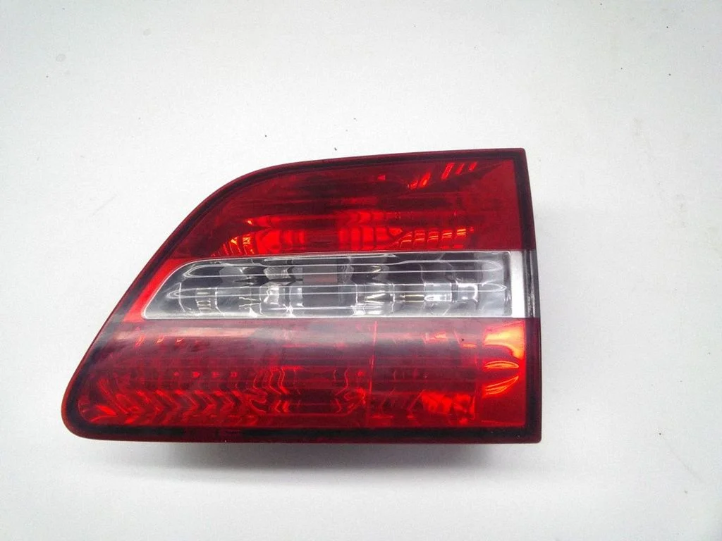 Tailgate rear/tail lights 28180202