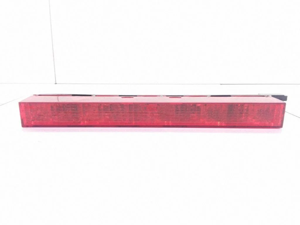 Third/center stoplight – Ford Mondeo Mk III (2000-2007)
