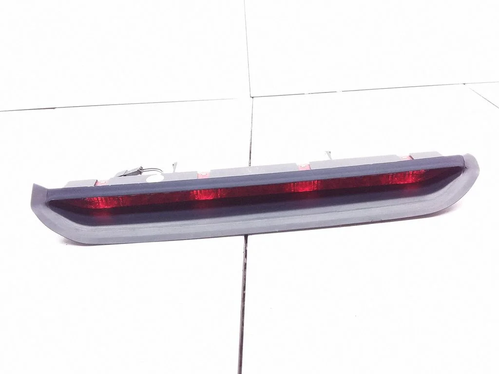 Papildu stopgaismas lukturis – Opel Vectra C (2002-2005)