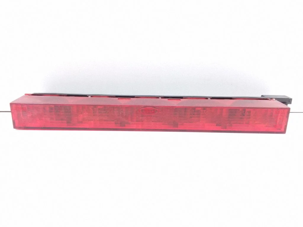 Papildu stopgaismas lukturis 1S7113A613