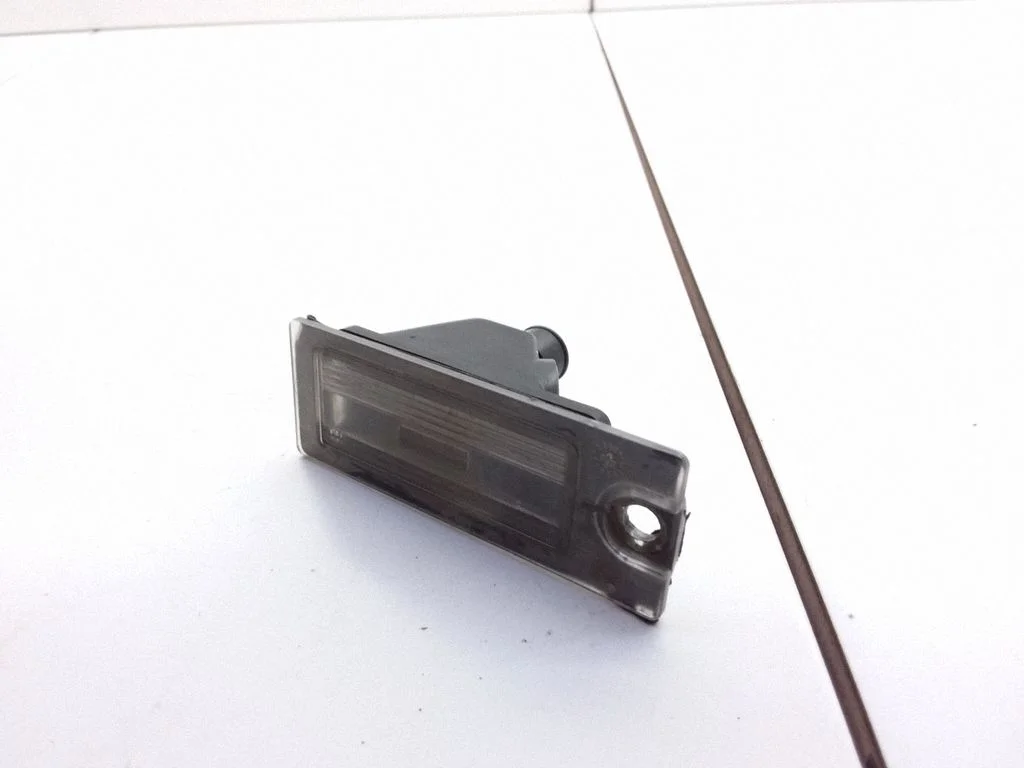Number plate light – Volvo S80 (1999-2003)