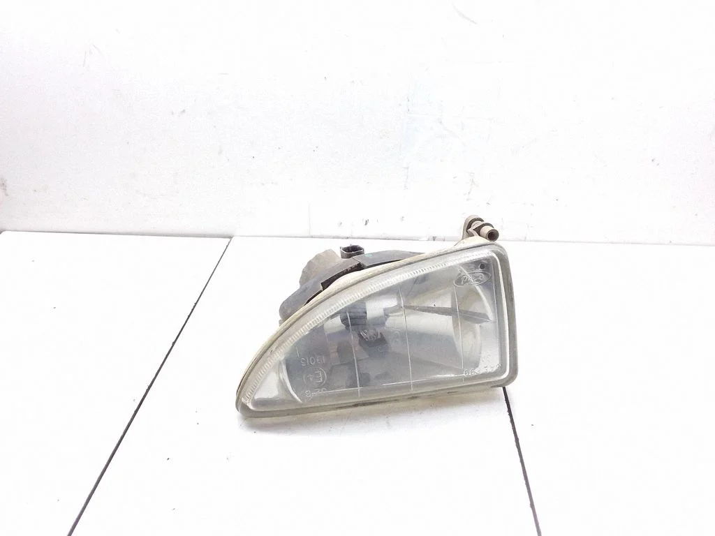 Halogen przedni XS4115201A