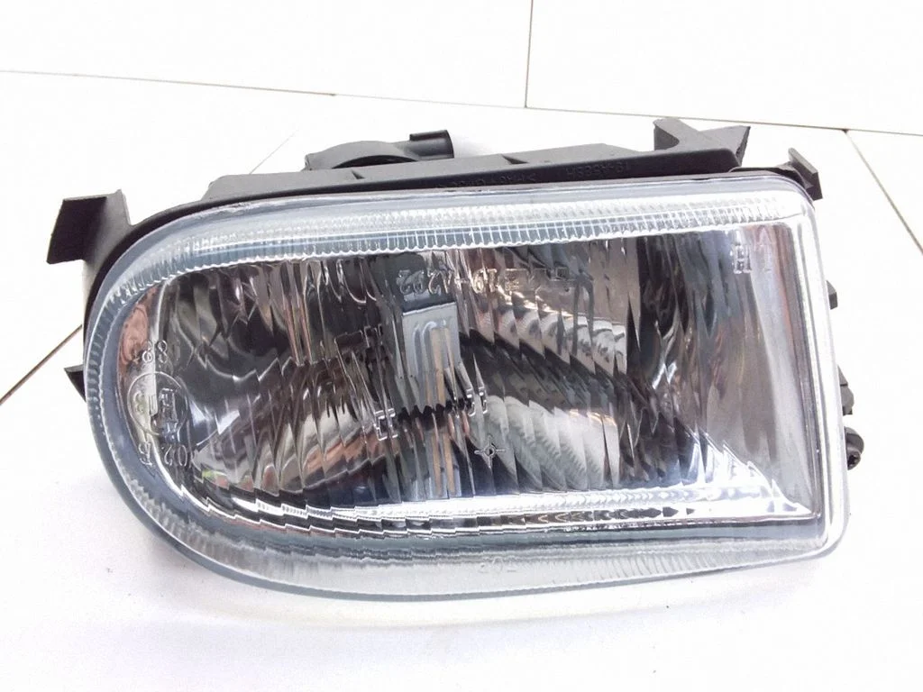 Front fog light – Renault Clio I (1997-1998)