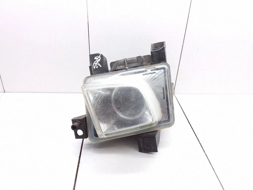 Front fog light – Opel Vectra C (2002-2005)