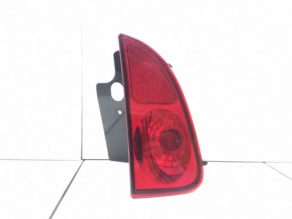Rear fog light – Renault Espace IV (2002-2014)