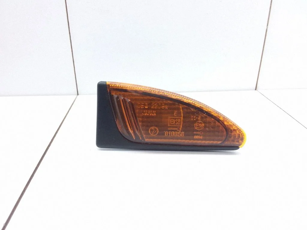 Poritiiva suunatuli – Subaru Legacy (1990-1998)